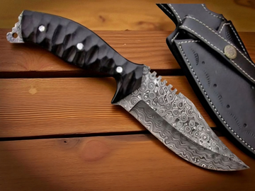 Skinner/Hunter/Camping Knife