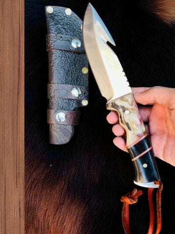 Skinner/Hunter/Camp Knife