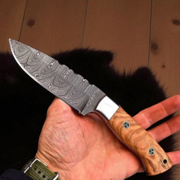 Skinner/Hunter/Camping Knife