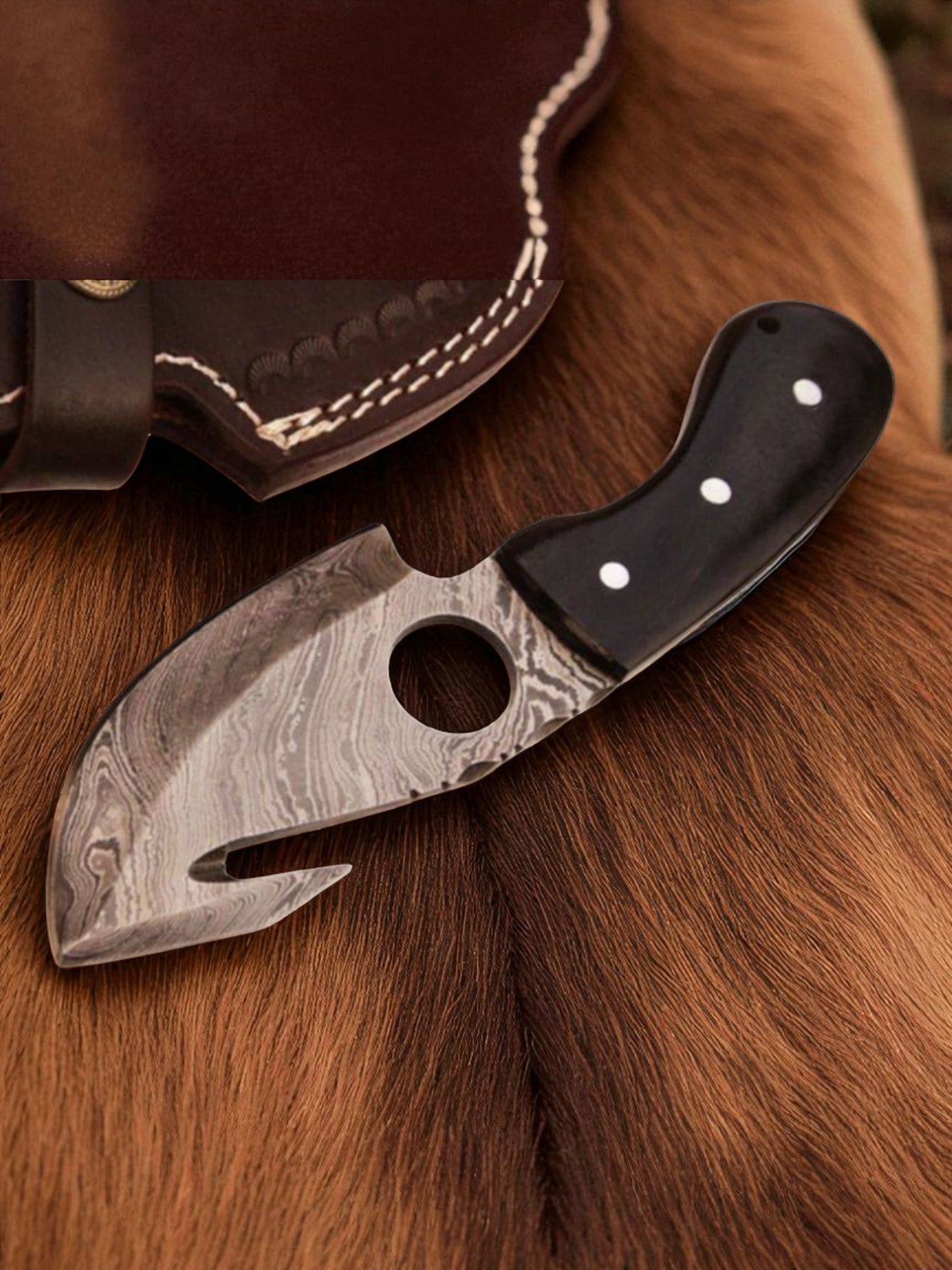 Gut Hook Skinning Knife