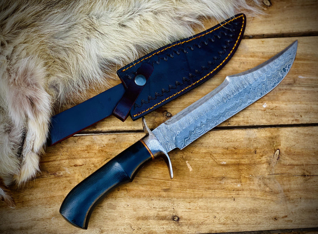 Hand Made  Bowie/Hunter/Camping Knife