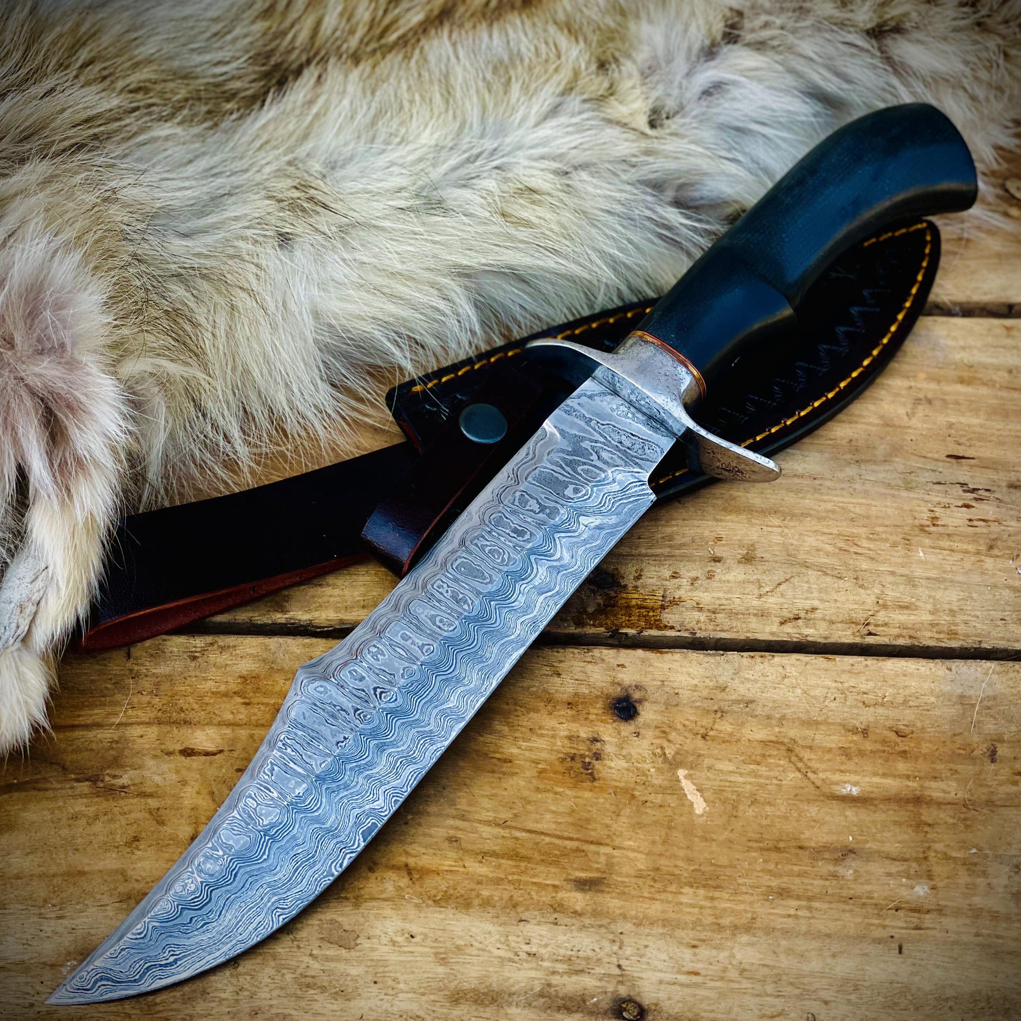 Hand Made  Bowie/Hunter/Camping Knife