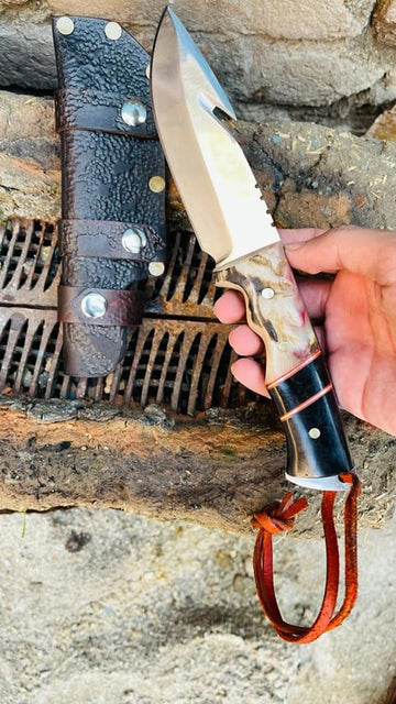 Hand Made Gut Hook Skinner/Hunter/Camp Knife