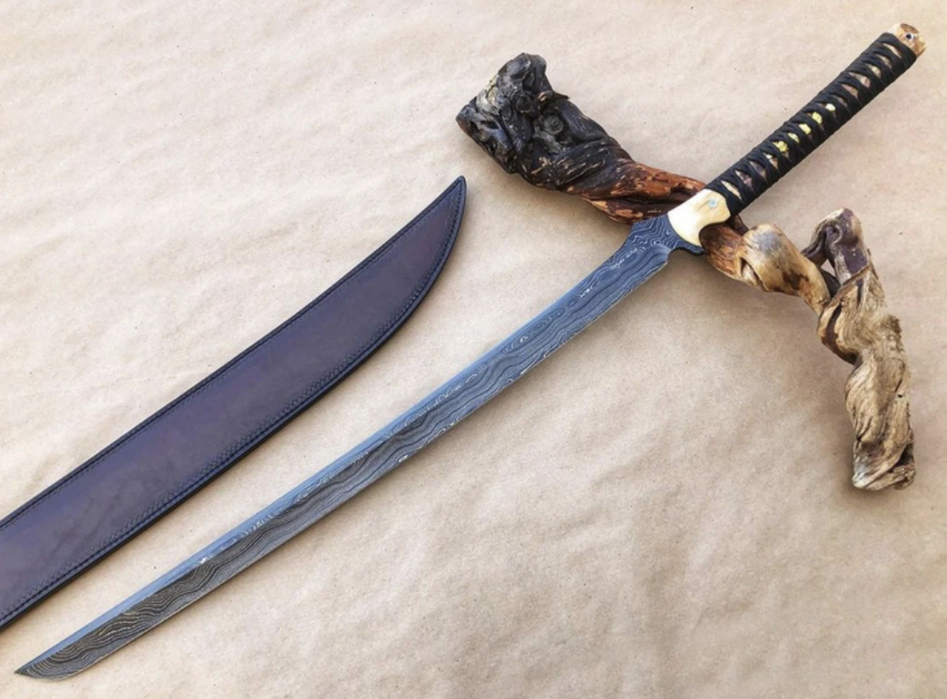 Handmade Damascus Sword